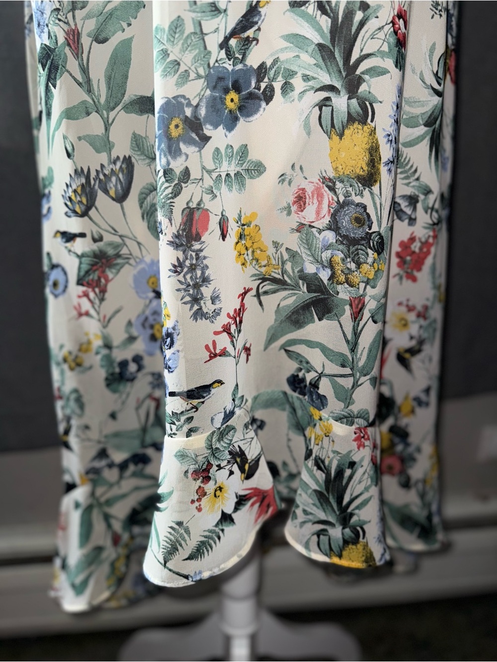 Banana Republic Floral Dress NWT - Picture 4 of 8